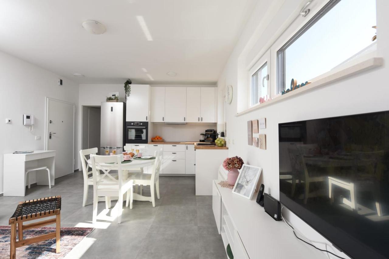 Ferienwohnung Novi Apartman Franka Zadar Exterior foto
